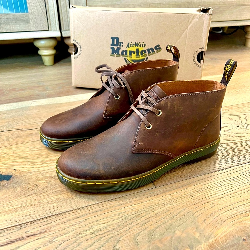 New Dr. Martens Men’s Leather Boots